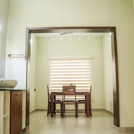 Zennova Furnished Apartment Alappuzha Ngoại thất bức ảnh